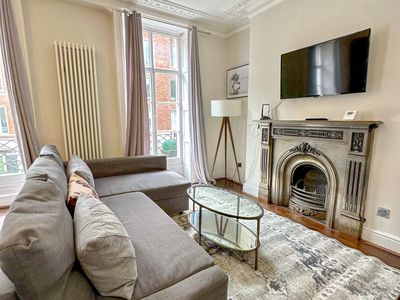 Spacious 4 Bedroom by Russel Square – Bloomsbury