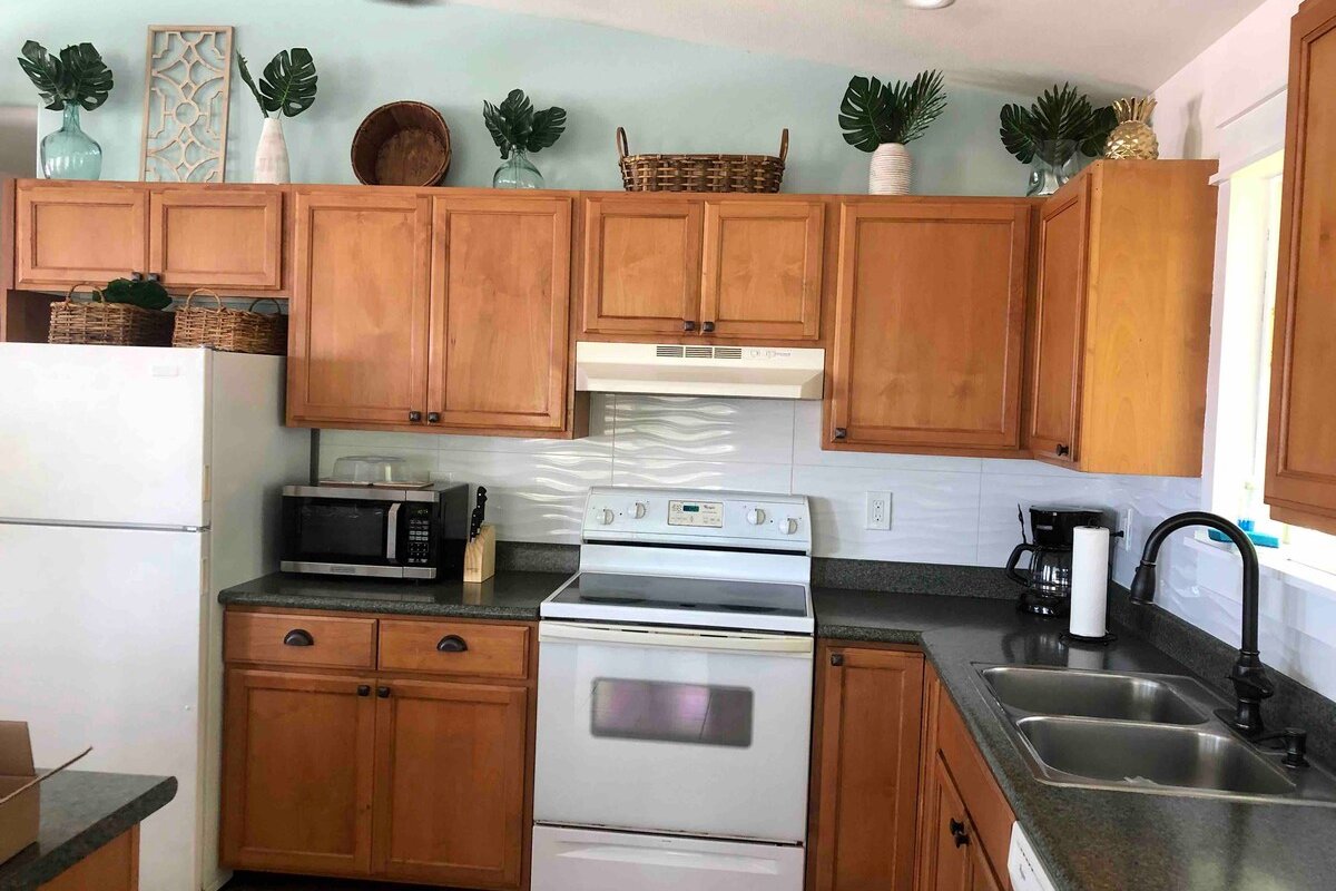 Kailua Kona-OCEAN VIEW HOUSE sleeps up to 16! gallery image 4