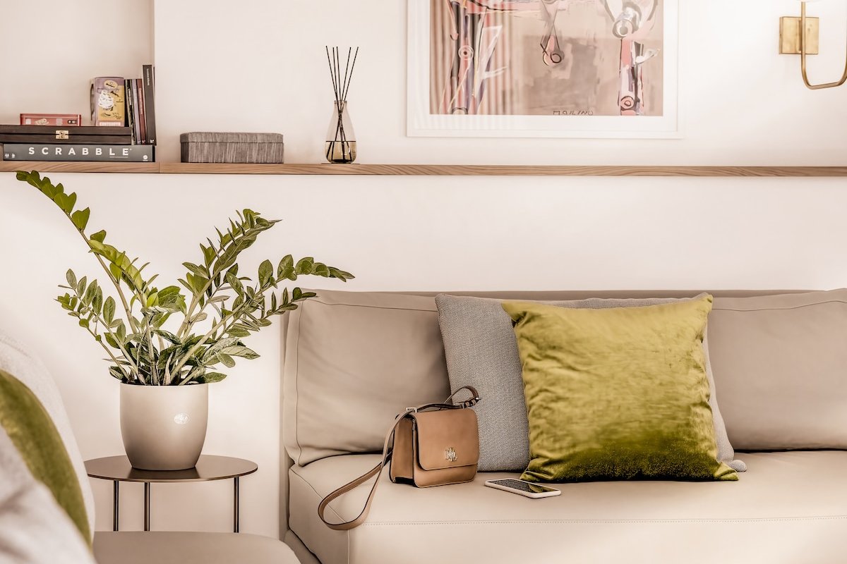 Eleonora gallery image 4