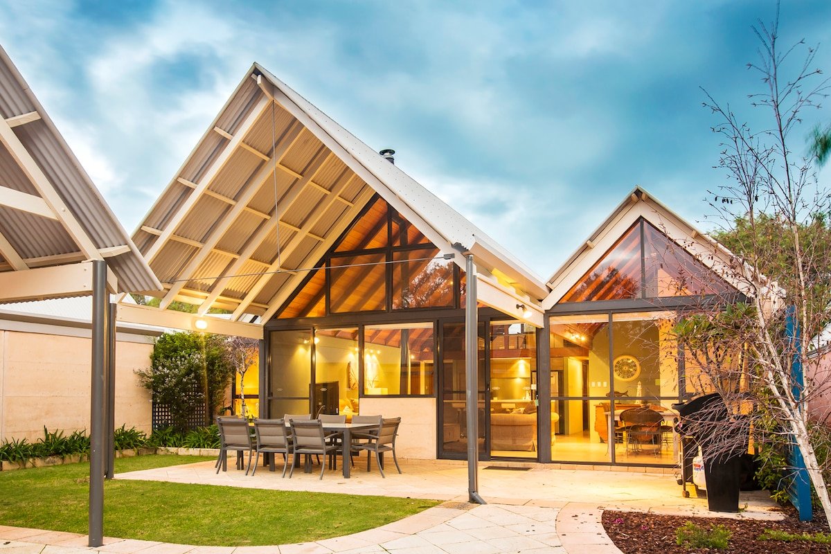 Whalers Cove Villas, Villa Mayflower gallery image 2