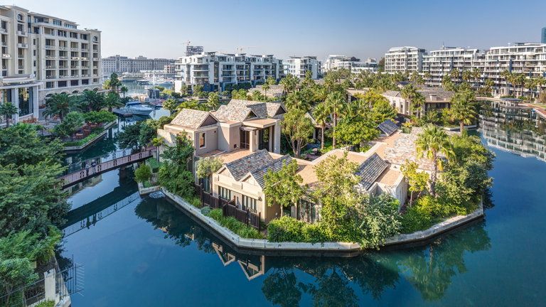 Lawhill Luxury Apartments 3 Bedroom Luxury Apartment