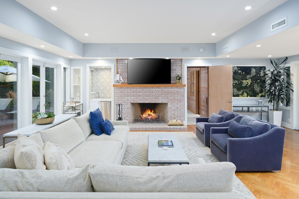 La Jolla Farms Estate | Heated Pool | Large Yard gallery image 5