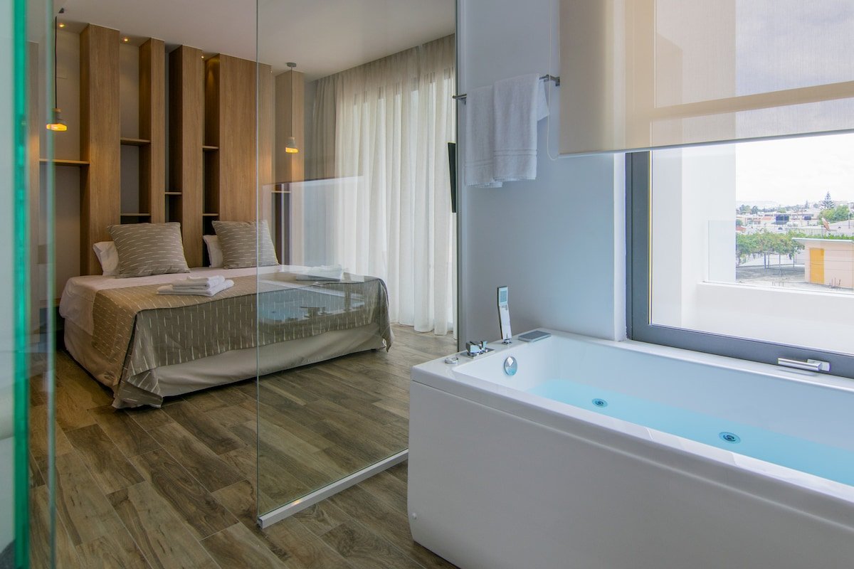 Lux Villa private pool★Beach at 150mt ★ Sea View gallery image 4