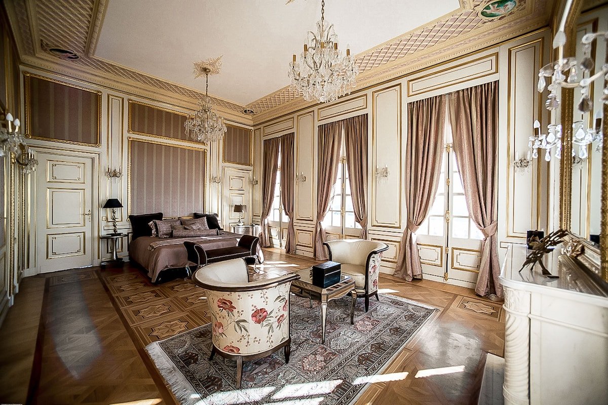 Chateau Saint Georges gallery image 2