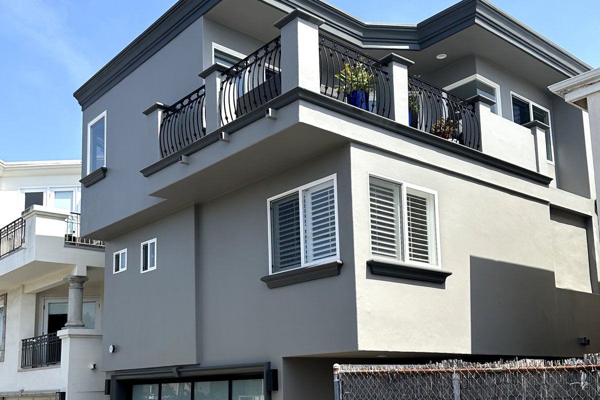 Luxurious Beach Escape