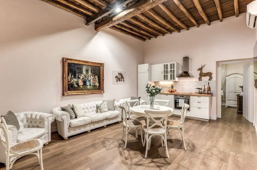 Oca Holiday Inn gallery image 2