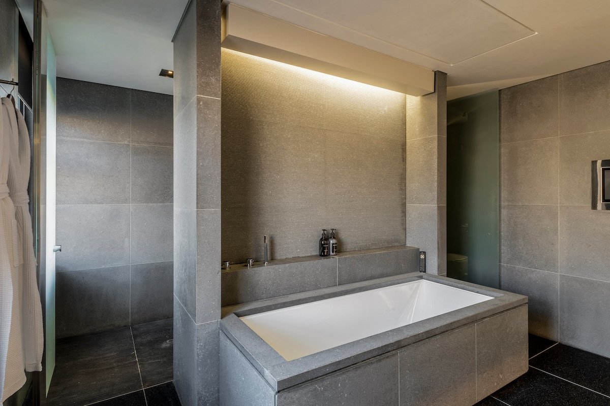 Grosvenor Penthouse gallery image 2