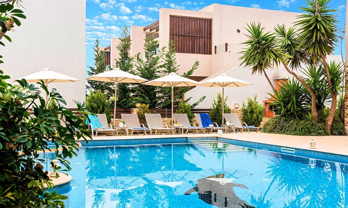 Aazure Villa Beachside 28 guests gallery image 4