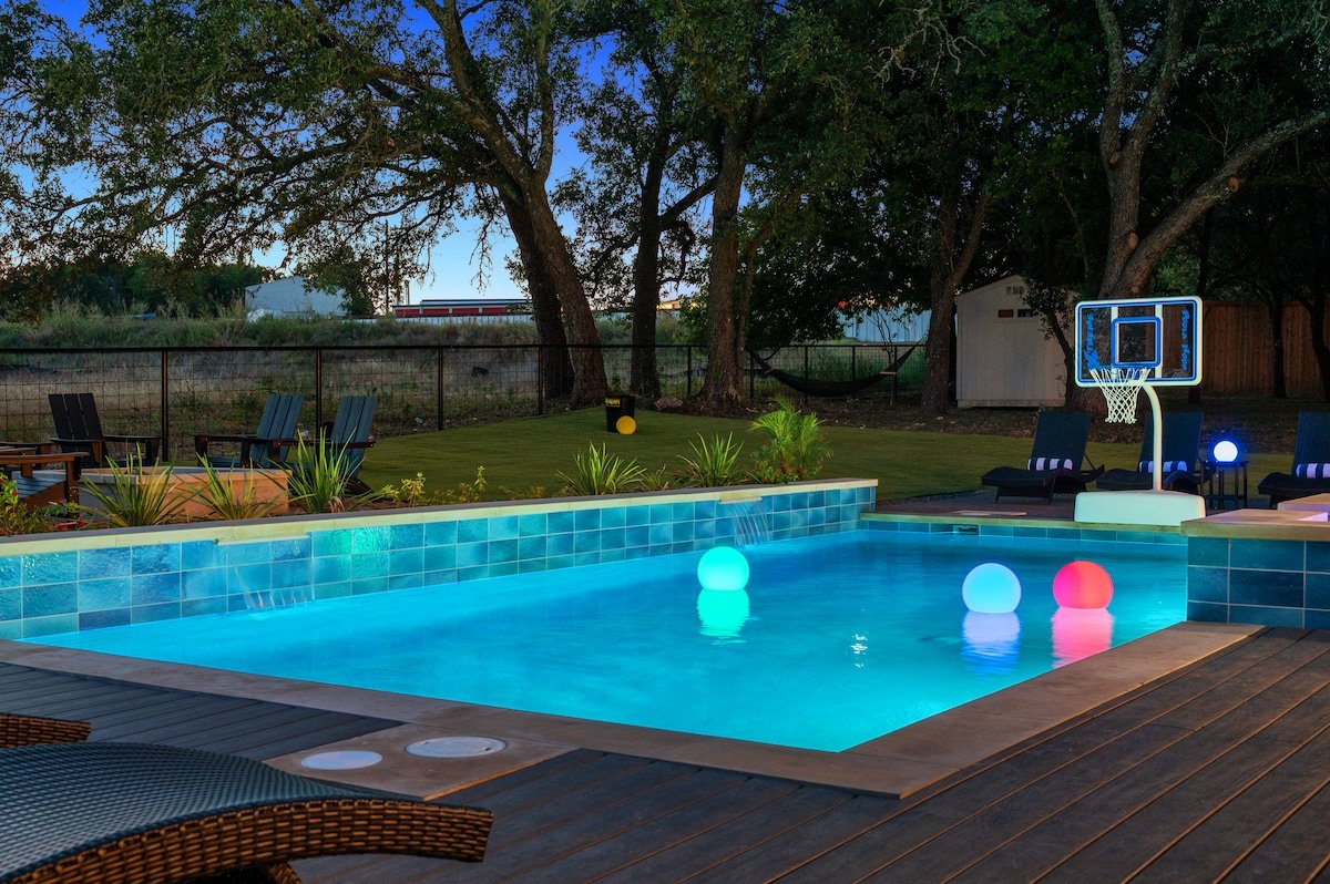 RockwayVilla: Pool & Spa*Golf Green*Firepit*20ppl gallery image 4