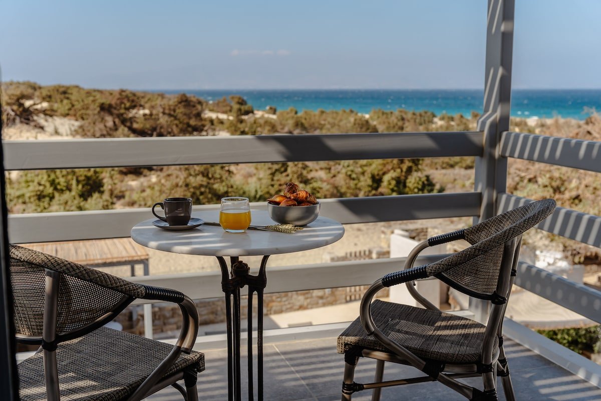 Cedar Forest Ocean View Villa- Private Heated Pool gallery image 4