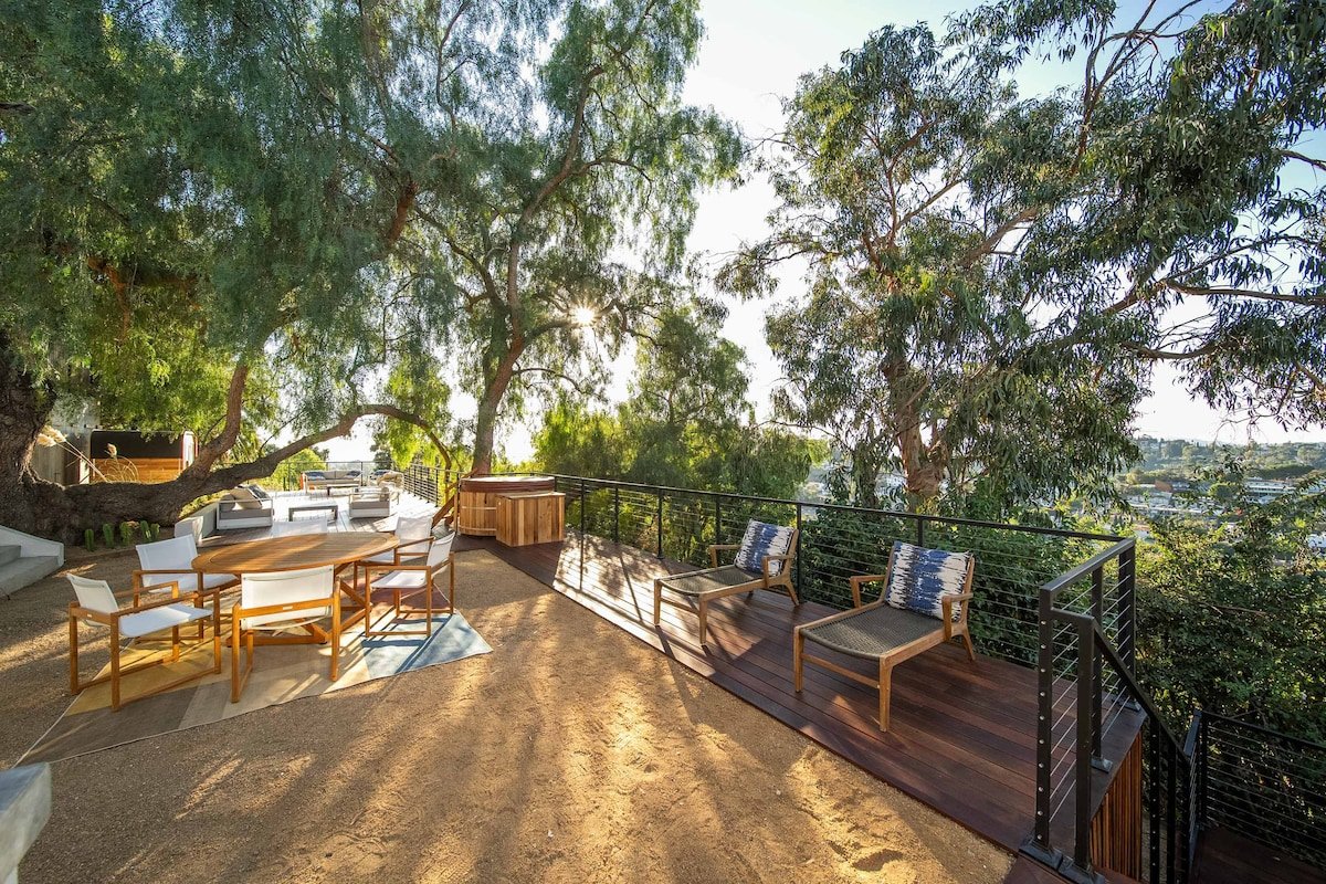 Skyline Serenity: Lux Hilltop Retreat Sauna + Spa gallery image 3