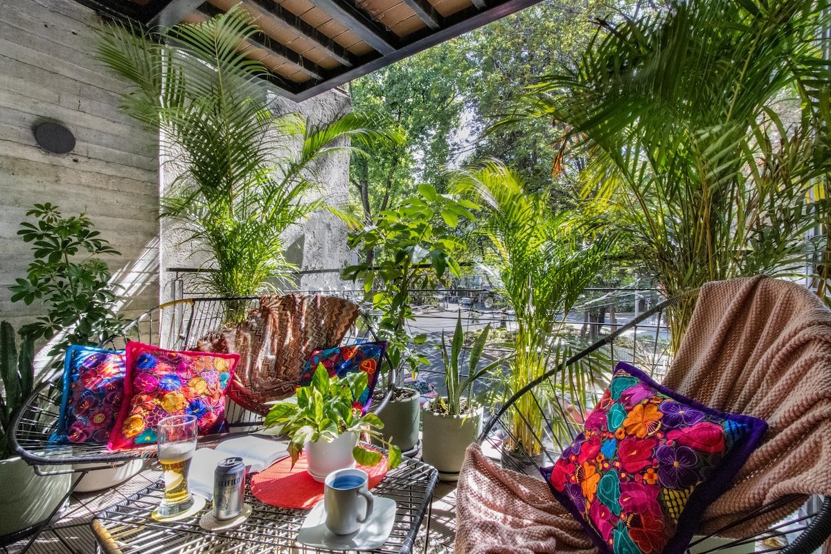 The Condesa Urban stay 2BR / 5 Guests with AC gallery image 2