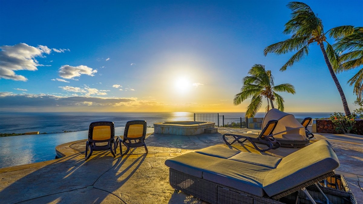 Hale Laule`a ~ 4 BR ~ Infinity Pool with Stunning gallery image 2
