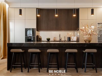 Luxury OLD Town 3BD Apartment