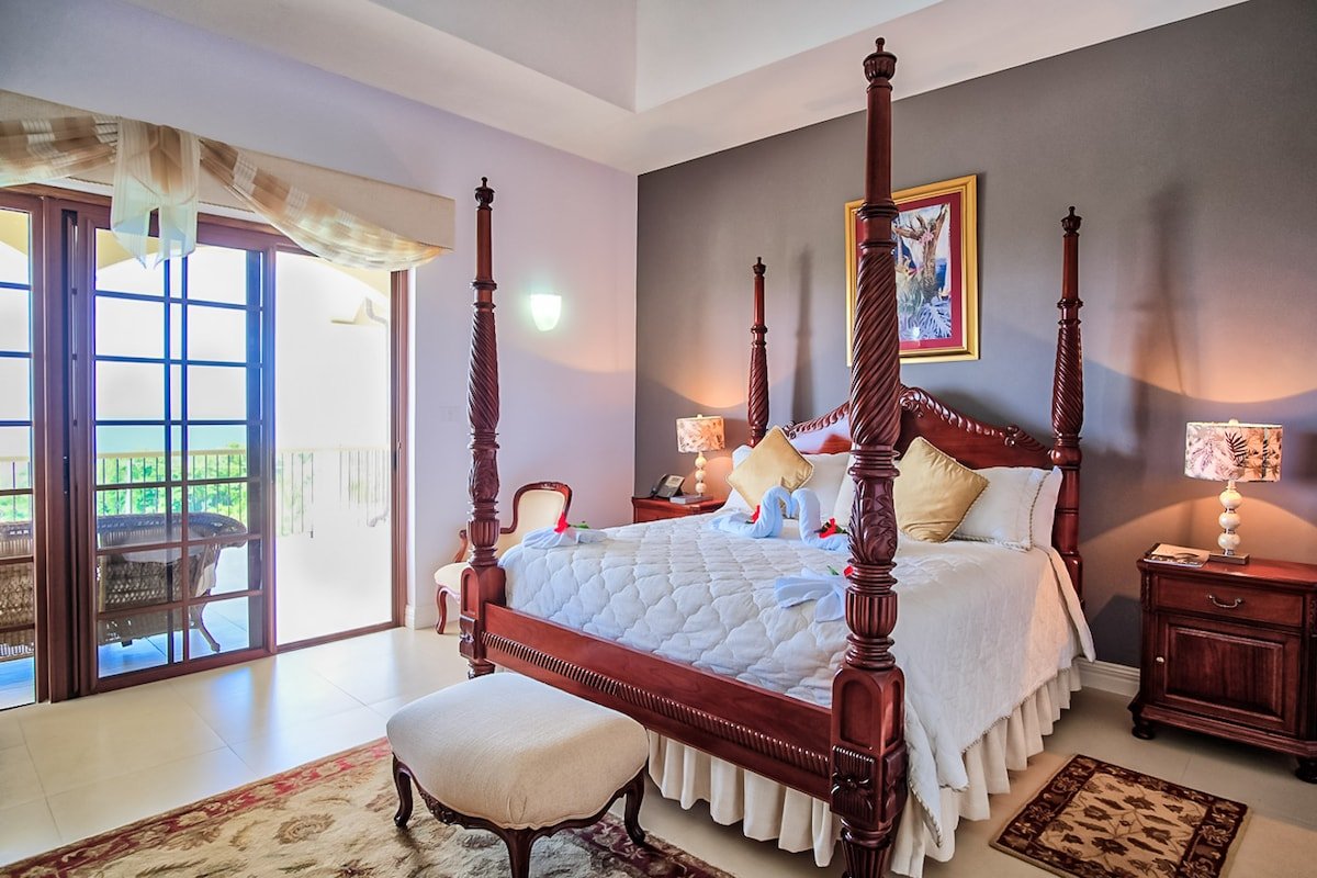 Golden Castle Villa & Spa gallery image 5