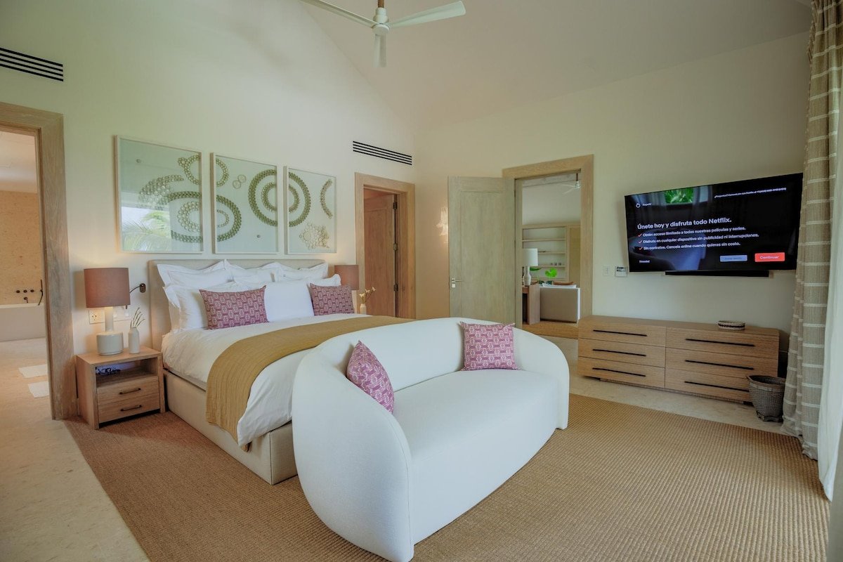 Villa Angelique gallery image 2