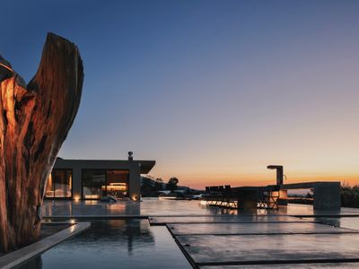 Design Villa with Sea view, 50m2 pool, home cinema