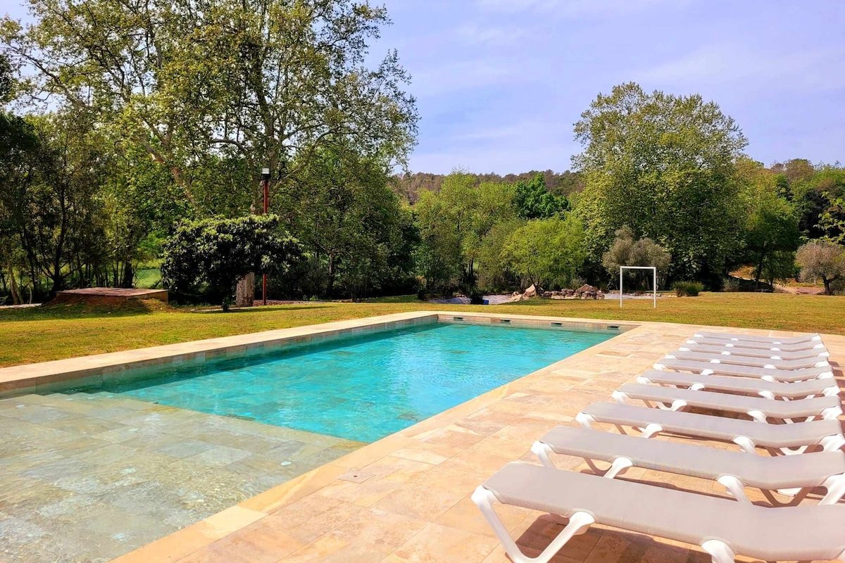 Recientemente restaurada, cómoda, piscina privada! gallery image 2