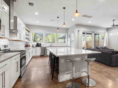 8BR | Heated Cowboy Pool | Firepit | Minigolf