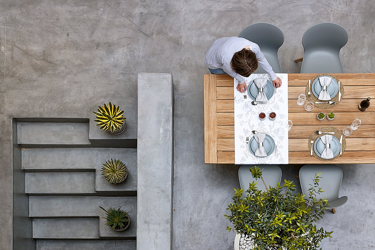 Thiseio 1915 – Erato & Aegle