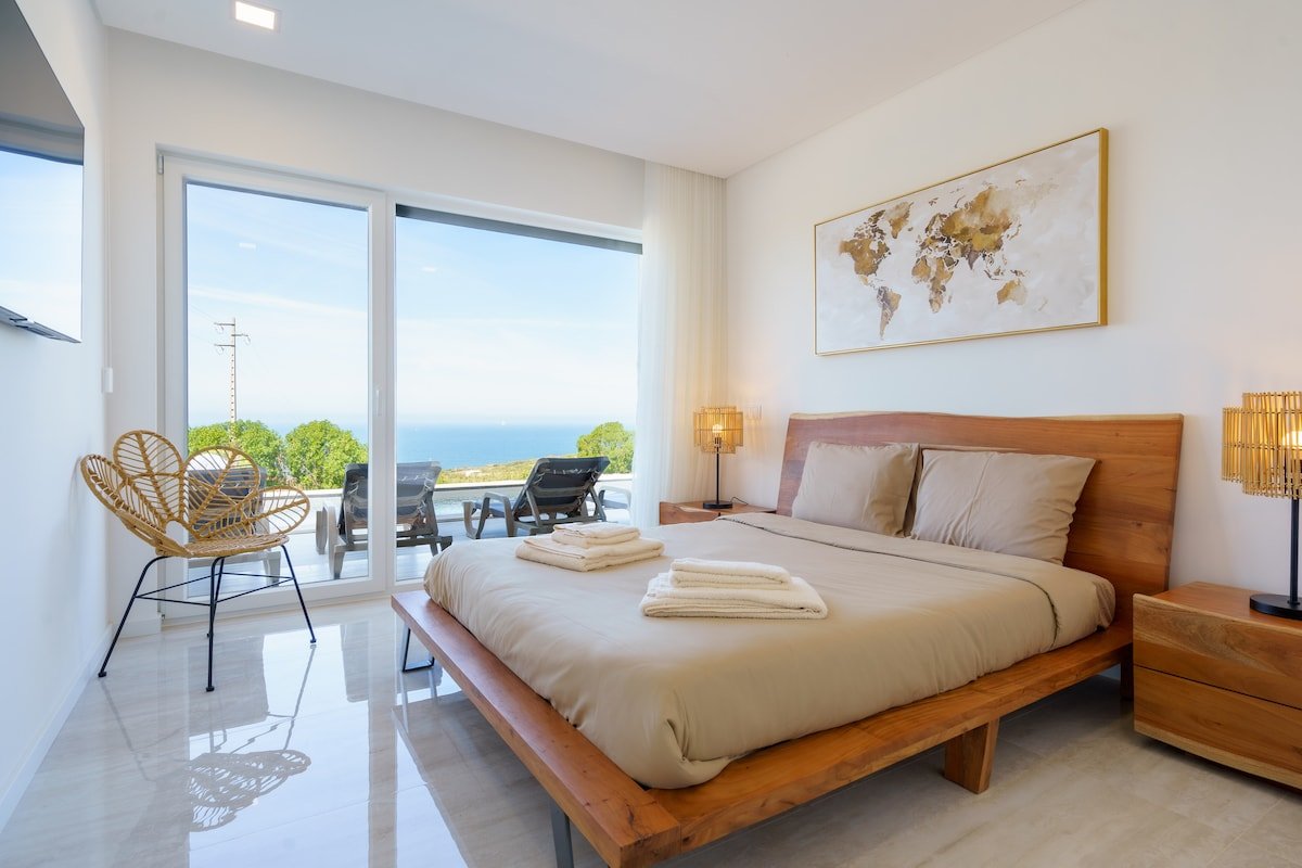 Axess Villa with a panoramic ocean view gallery image 4