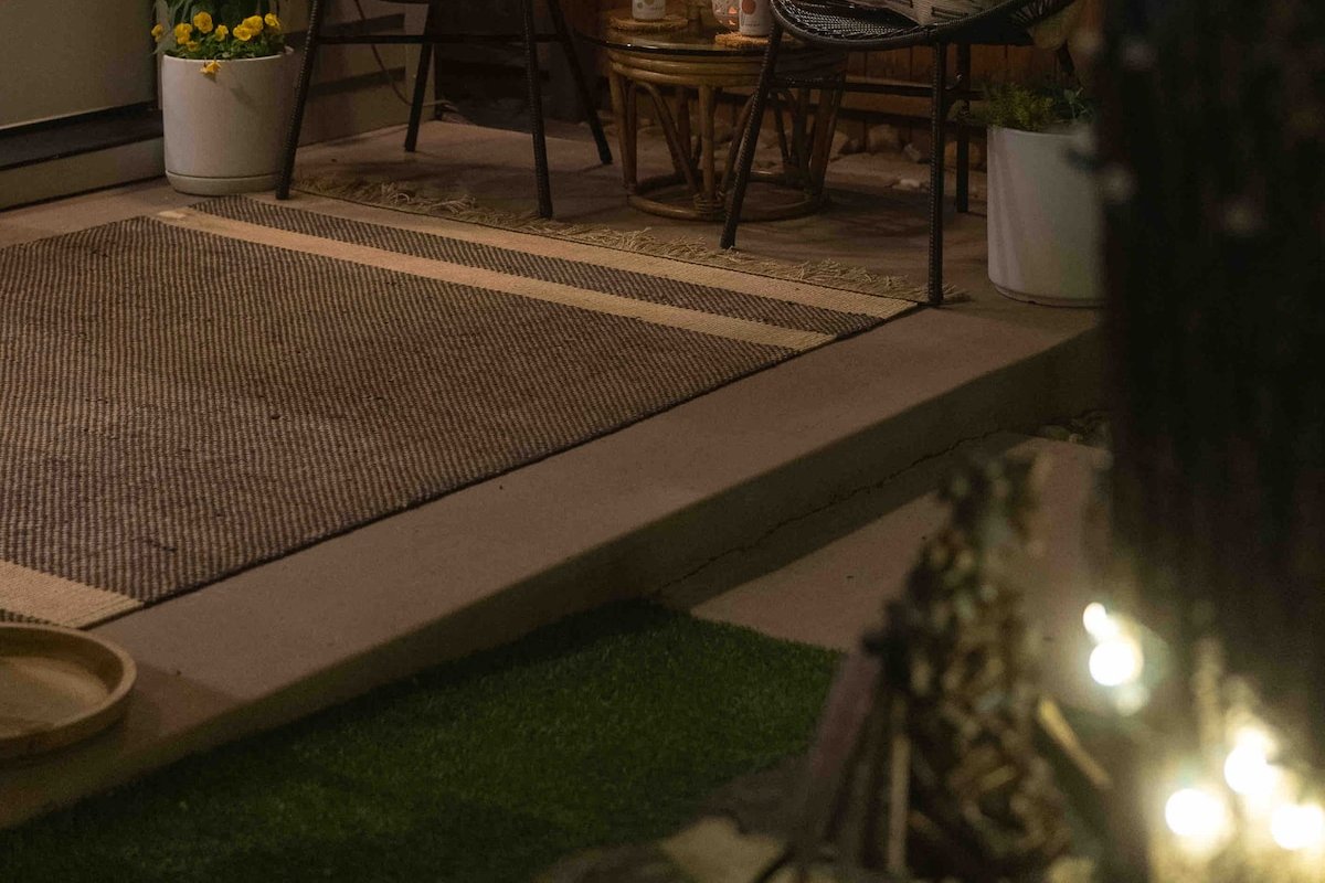 Peloton + Peaceful Backyard, Walk to Highlands Sq gallery image 3