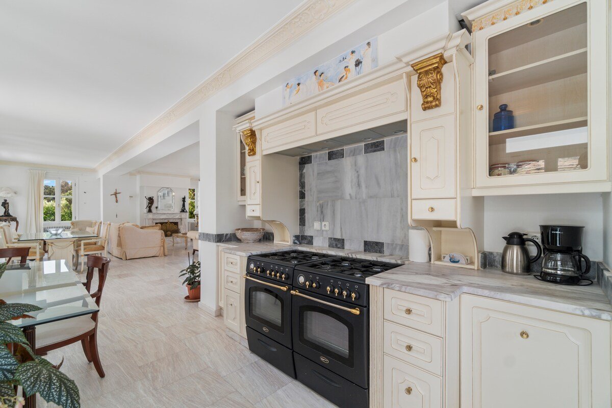 Villa Cypress with Private Pool | Chora gallery image 4