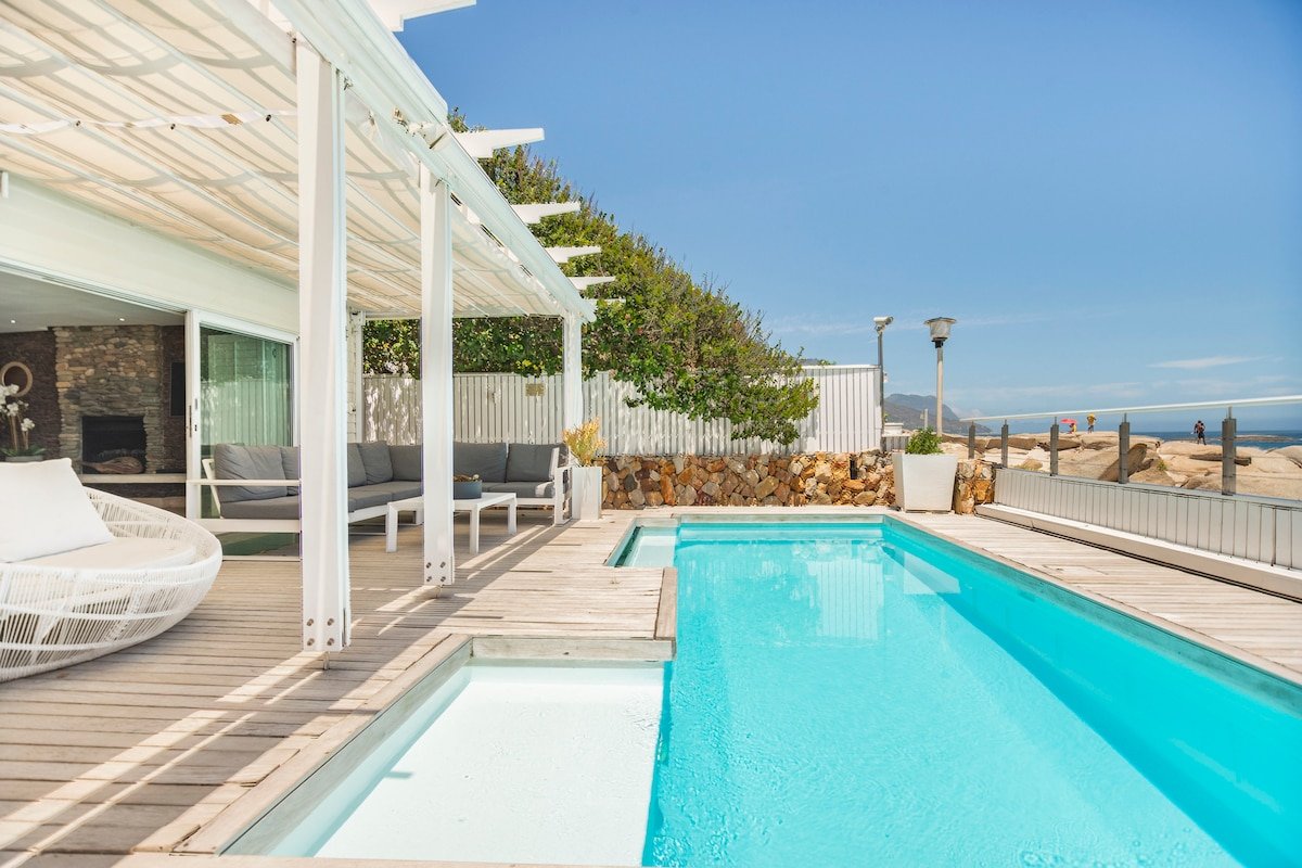 Glen Beach Bungalow Full House gallery image 5