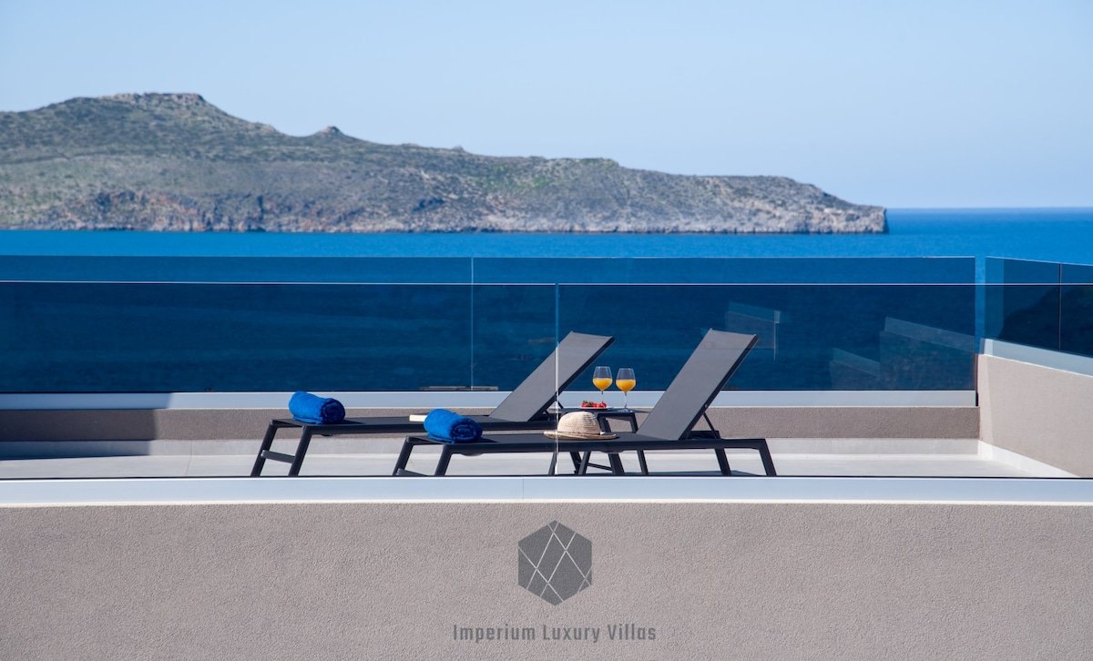 Brand New Lux villa-Sauna&Jacuzzi- Pvt Heated Pool gallery image 5