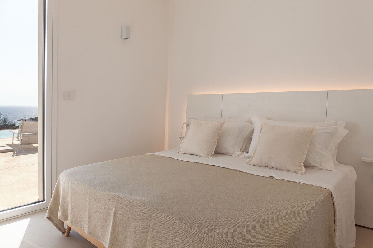 Luna Rossa gallery image 4