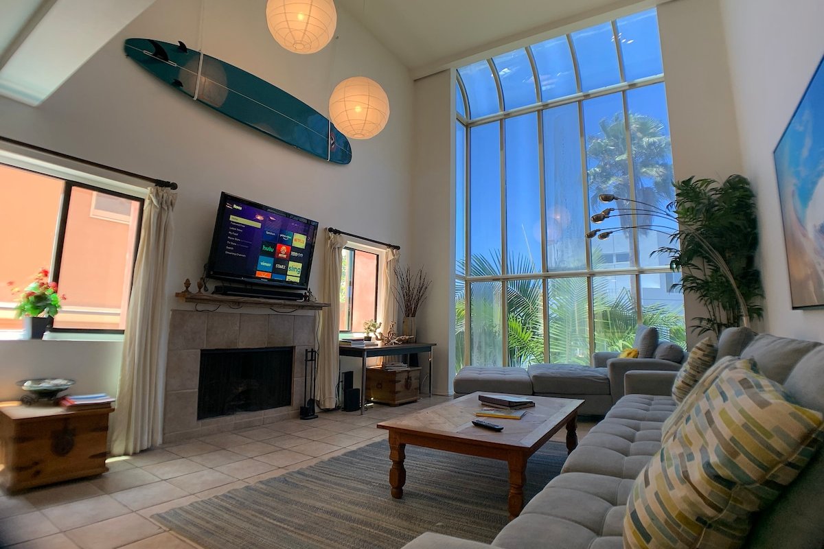 Beach Condo with Game Room 3BR/3BA gallery image 2