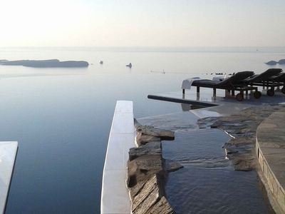 Luxury Villa with Infinity Pool & Sunset Sea Views