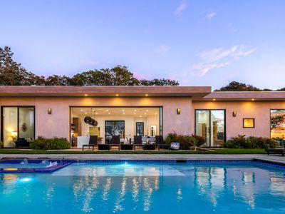 The Nest w/ Pool, Hot Tub, Pickleball!