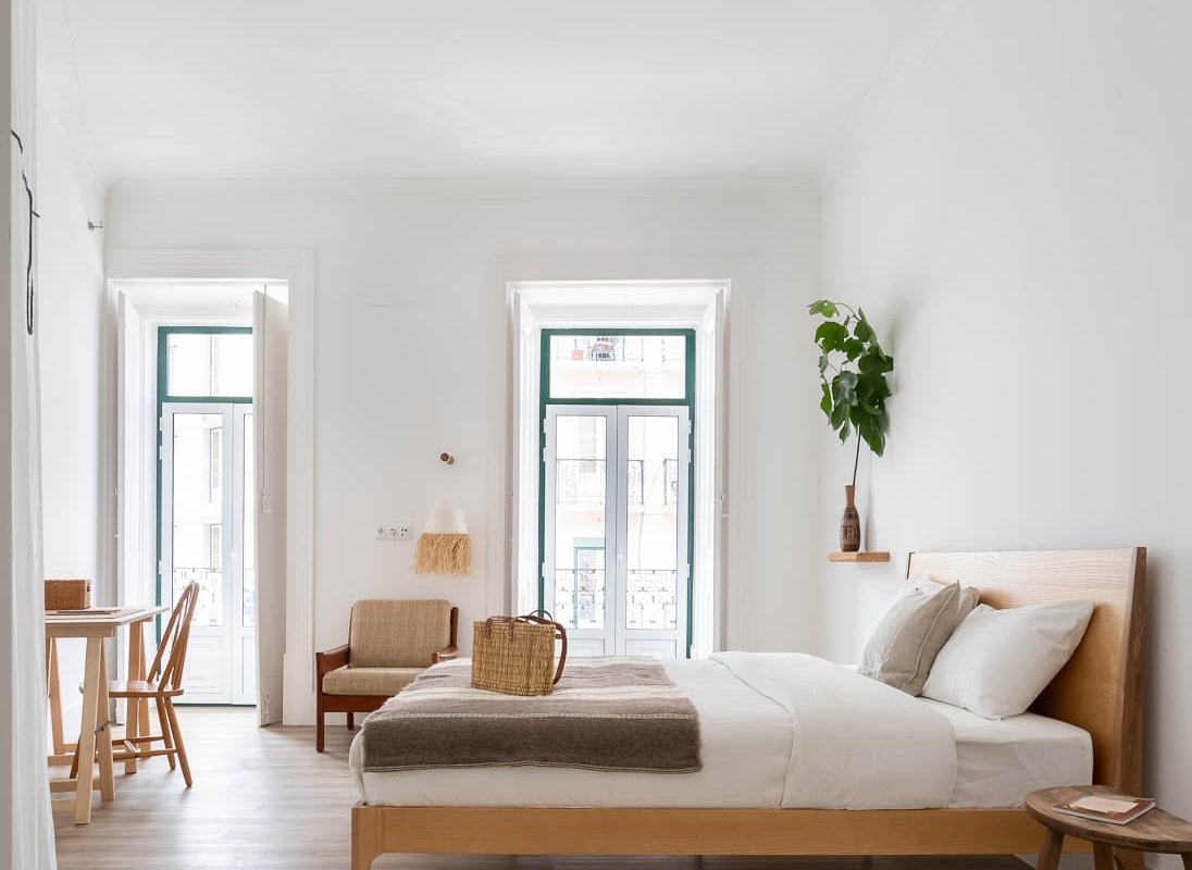 Pink Palace – 16 bedrooms for large groups gallery image 5