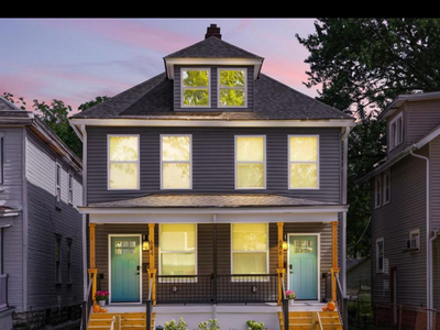 230) Entire Complex/ 2 homes side by side!