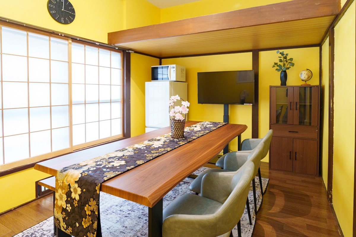 Temple Stay/Zen & Art/ Private Home/Central Tokyo gallery image 3