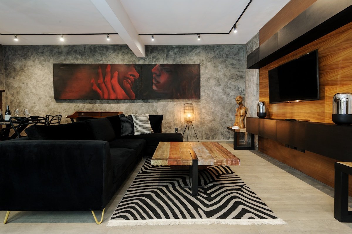 luxurious and new apartment in the heart of Roma. gallery image 2