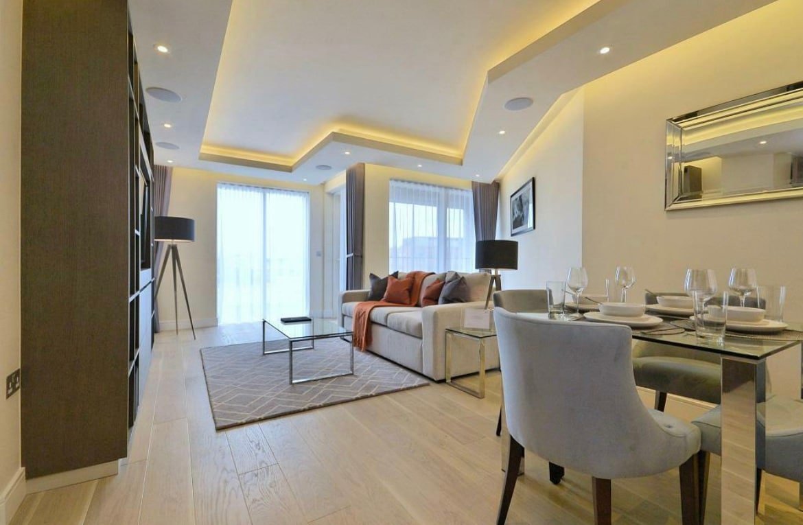 Luxury Apartment w/ London views gallery image 5