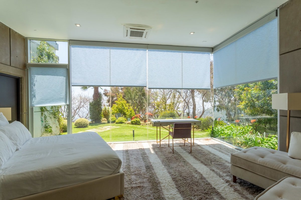 Luxury Oasis. Vast Views. Dreamy Group Destination gallery image 5