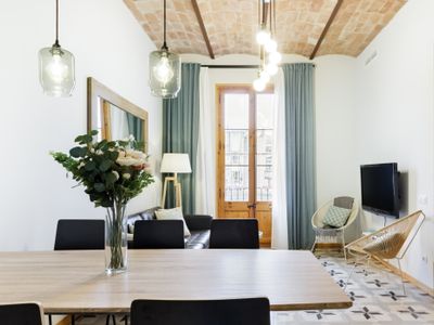 Laze in a Chic Apartment in Vila de Gracia