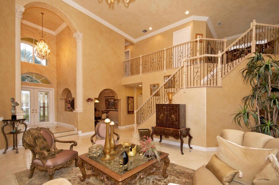 Luxe Compound gallery image 2