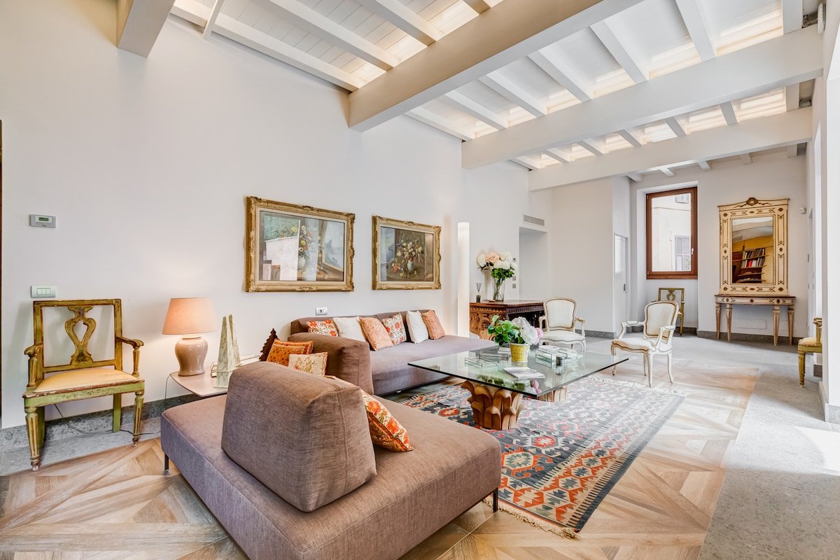 BMGA | Luxury Home with Patio in Trastevere gallery image 5
