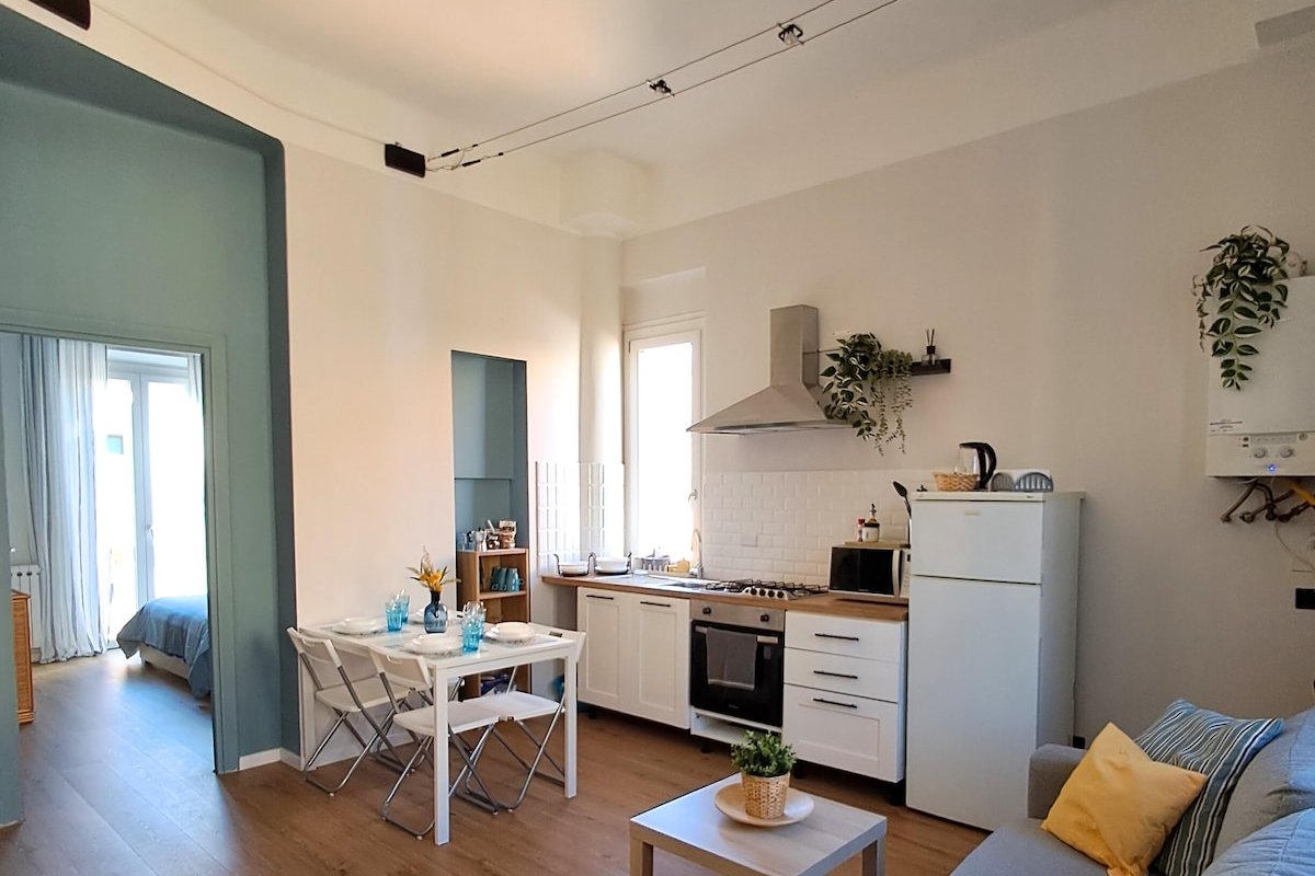 2BR+Sofa Ostia • 10 min to FCO • Easy Rome Access gallery image 2