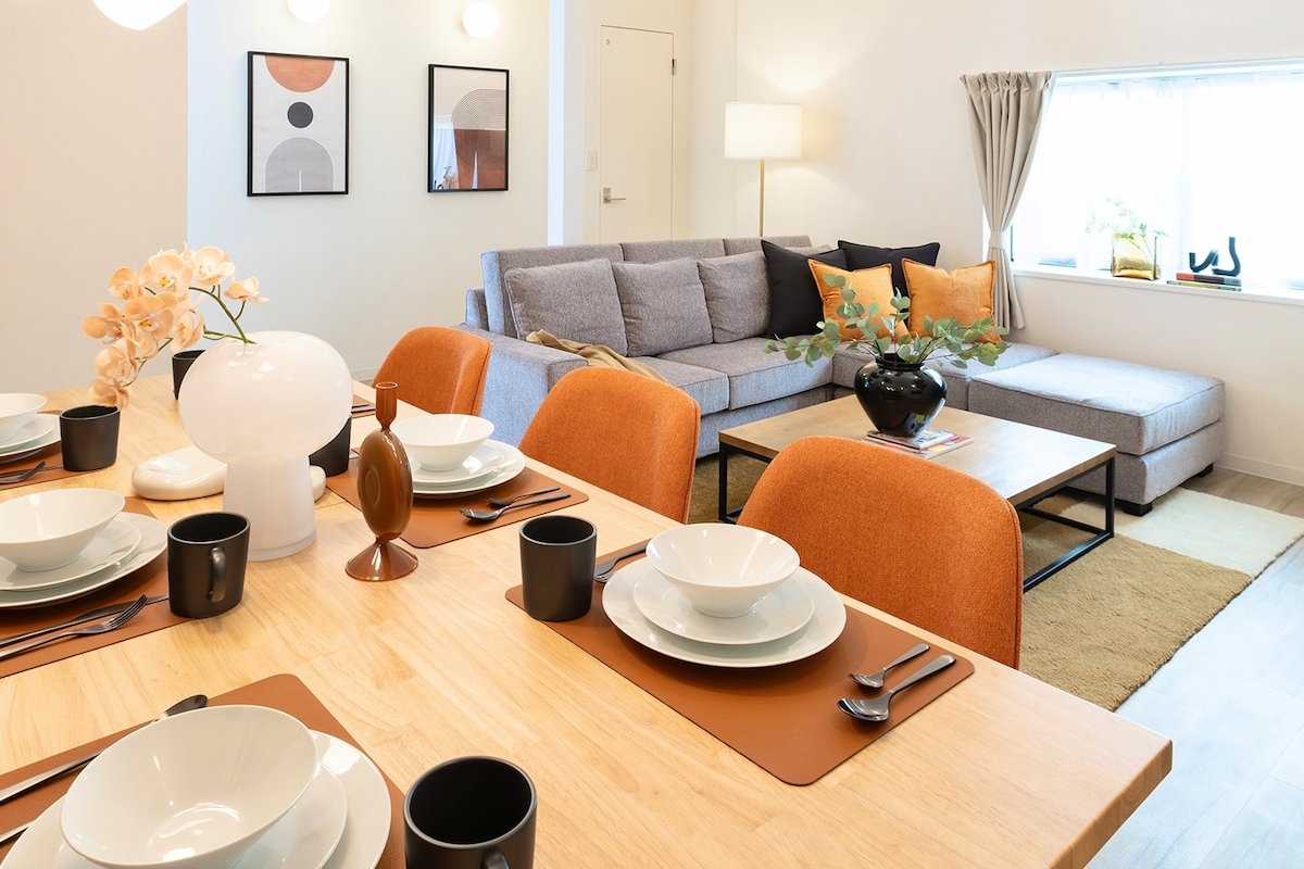 スカイツリー、渋谷、新宿へ直通 / 90m2のおしゃれな一軒家 gallery image 3