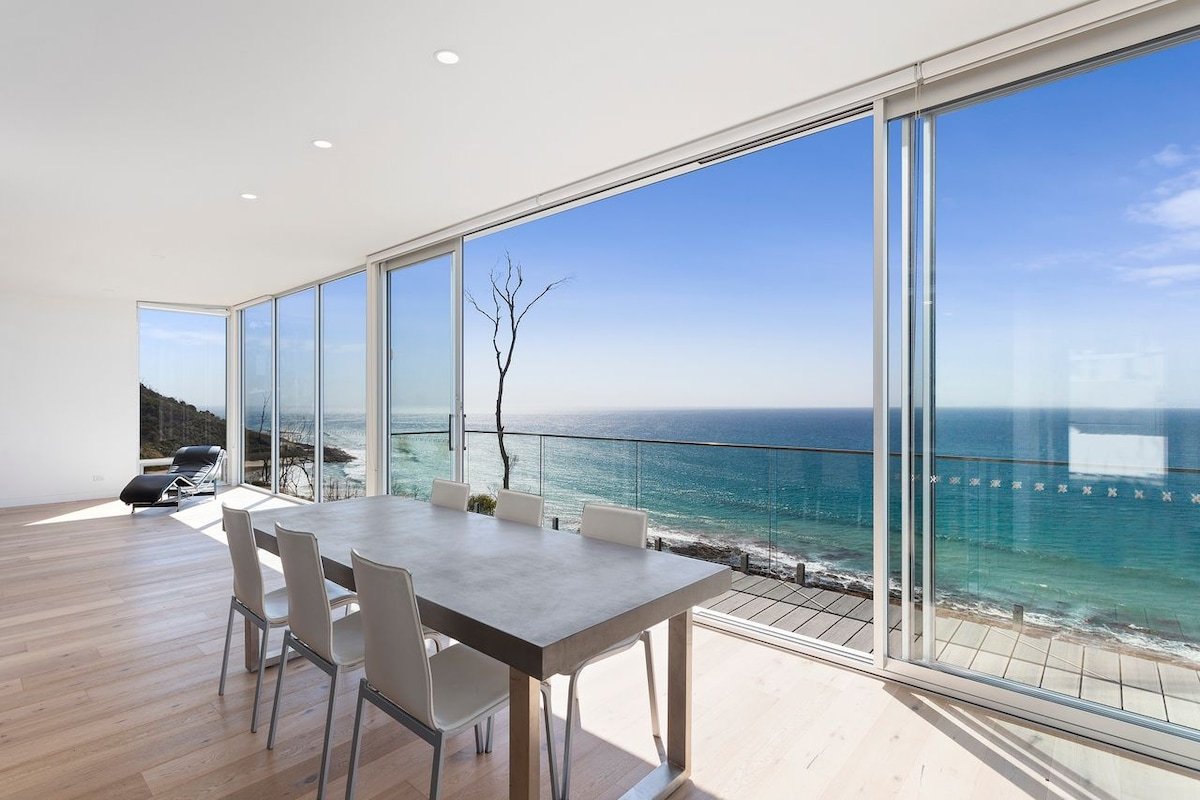 Southpoint – Views for Days on Iluka Avenue gallery image 4