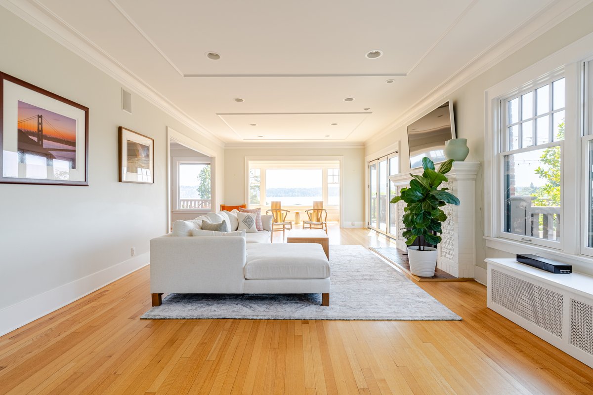 Gorgeous large family home with breathtaking views