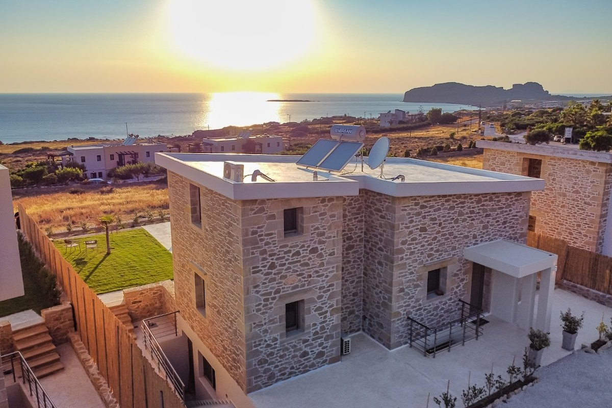 450 mt to Falasarna beach*FREE daily Breakfast-BBQ gallery image 3