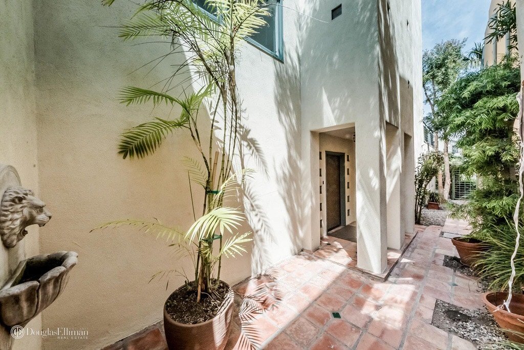 ❤️ Serene 4/3 Venice Canals Getaway w/ FASTEST Wifi gallery image 4