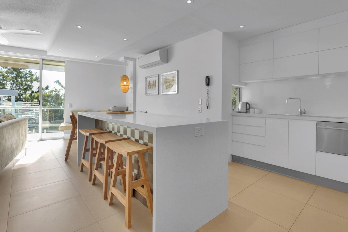 The Cove Noosa – Apartment 21 with Spa gallery image 4