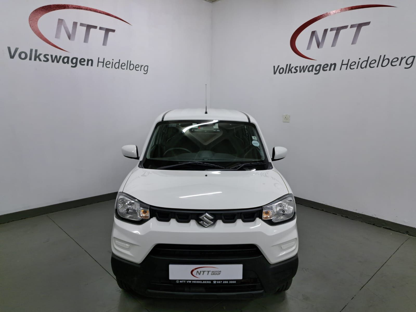 Used car gallery